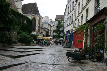 Paris - with Helen & Iain in 2008.